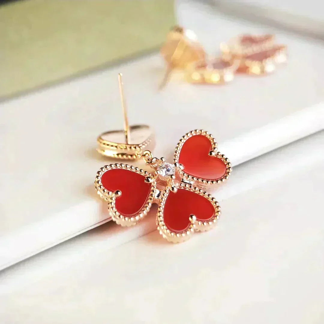 VCA SWEET CLOVER CARNELIAN EARRINGS