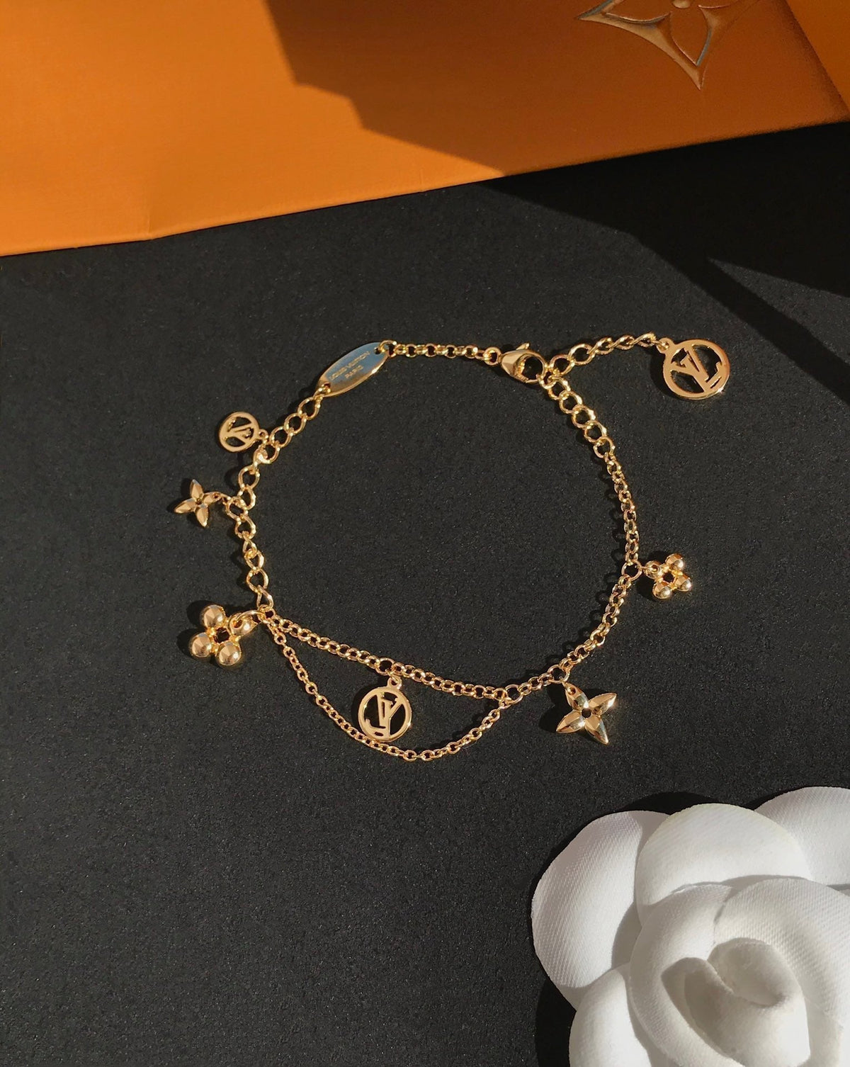 LOUIS VUITTON BLOOMING PINK GOLD MOP BRACELET