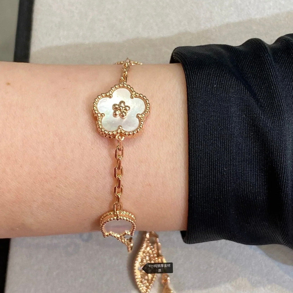 VCA LUCKY SPRING 5 MOTIF BRACELET
