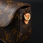 louis-vuitton-felicie-pochette-monogram-canvas-chain-wallet ohter
