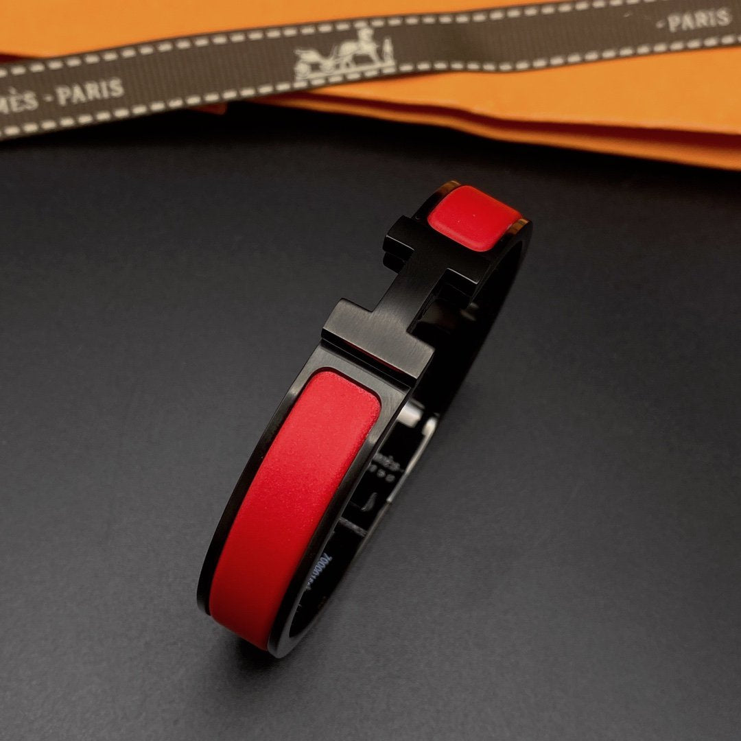 HERMES CLIC HM SO BLACK RED BRACELET
